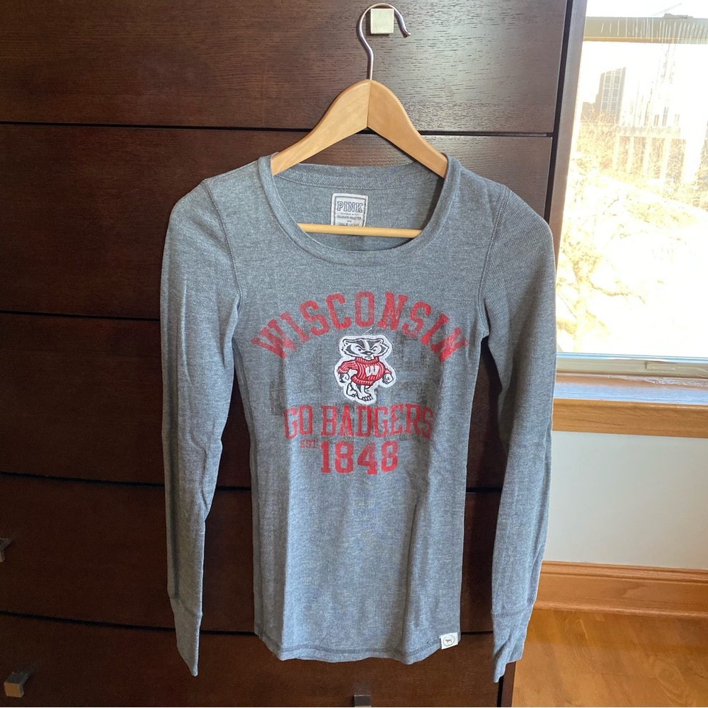 Victoria’s Secret Pink Wisconsin Badger long sleeve tshirt XS